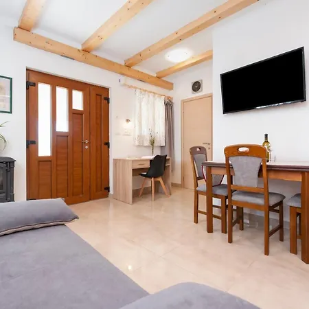 Casetta In Campagna Rovinj Exterior photo